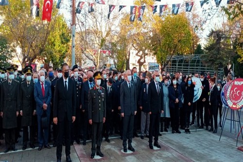Cumhuriyetimizin Kurucusu Gazi Mustafa Kemal ATATÜRK 'ün Aramızdan Ayrılışının 83. Yıl Dönümü Anma Töreni Gerçekleştirildi.